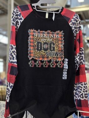 Weekends Are for Dog Shows Black Long-Sleeve Graphic Top